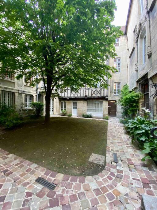 Sublime Appartement Typique Hypercentre Caen Eksteriør billede